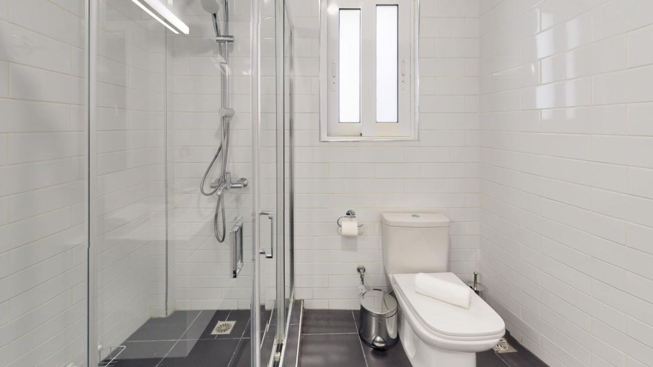 Onezerotwo By Zoia Living Lejlighedshotel Athen Eksteriør billede