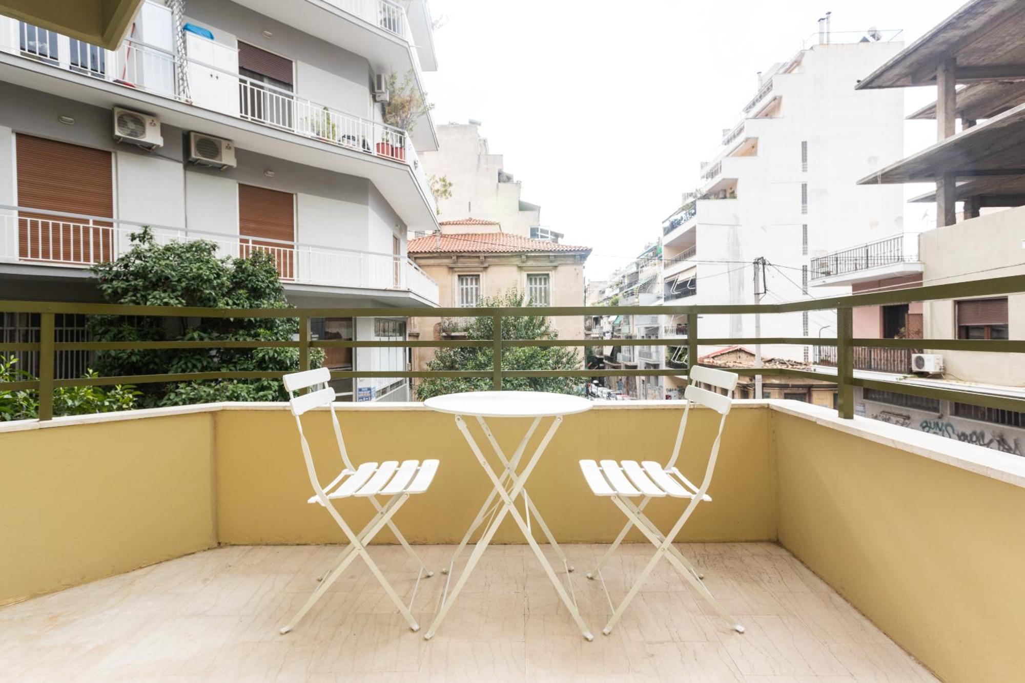 Onezerotwo By Zoia Living Lejlighedshotel Athen Eksteriør billede
