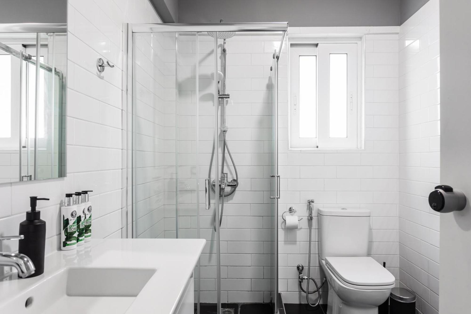 Onezerotwo By Zoia Living Lejlighedshotel Athen Eksteriør billede