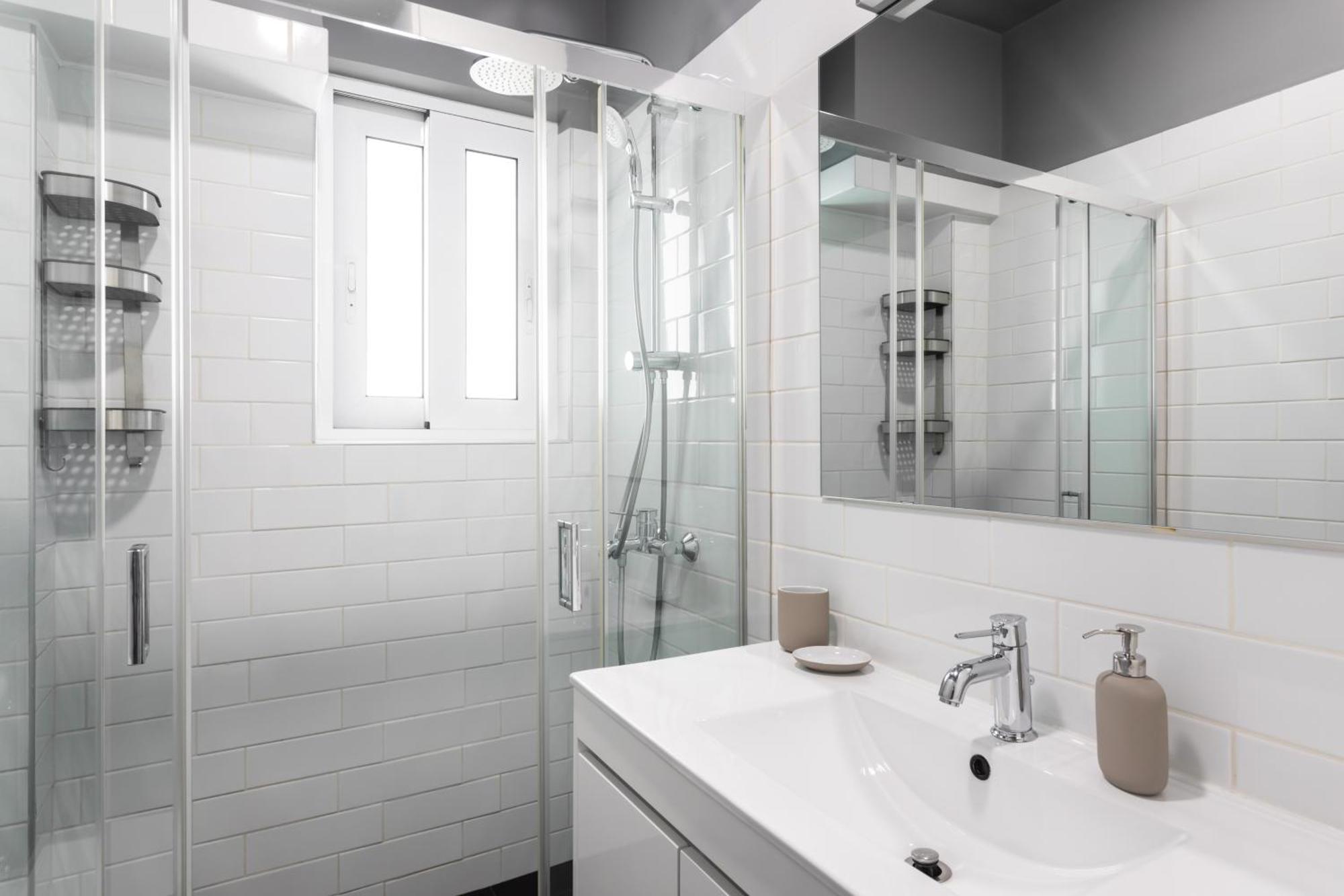 Onezerotwo By Zoia Living Lejlighedshotel Athen Eksteriør billede
