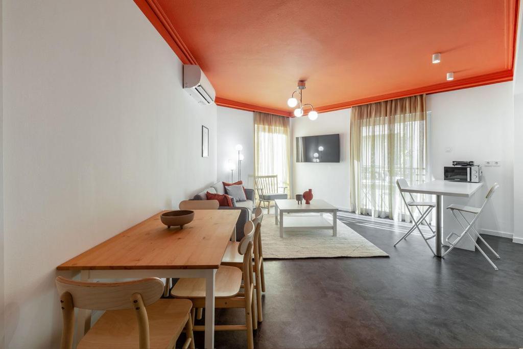 Onezerotwo By Zoia Living Lejlighedshotel Athen Eksteriør billede