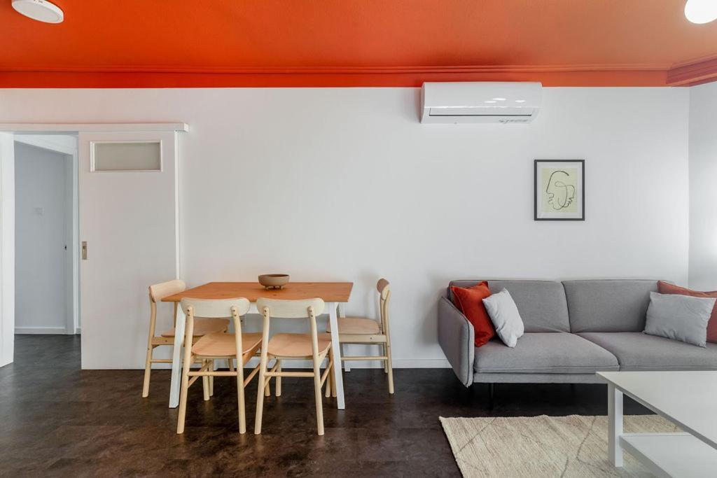 Onezerotwo By Zoia Living Lejlighedshotel Athen Eksteriør billede
