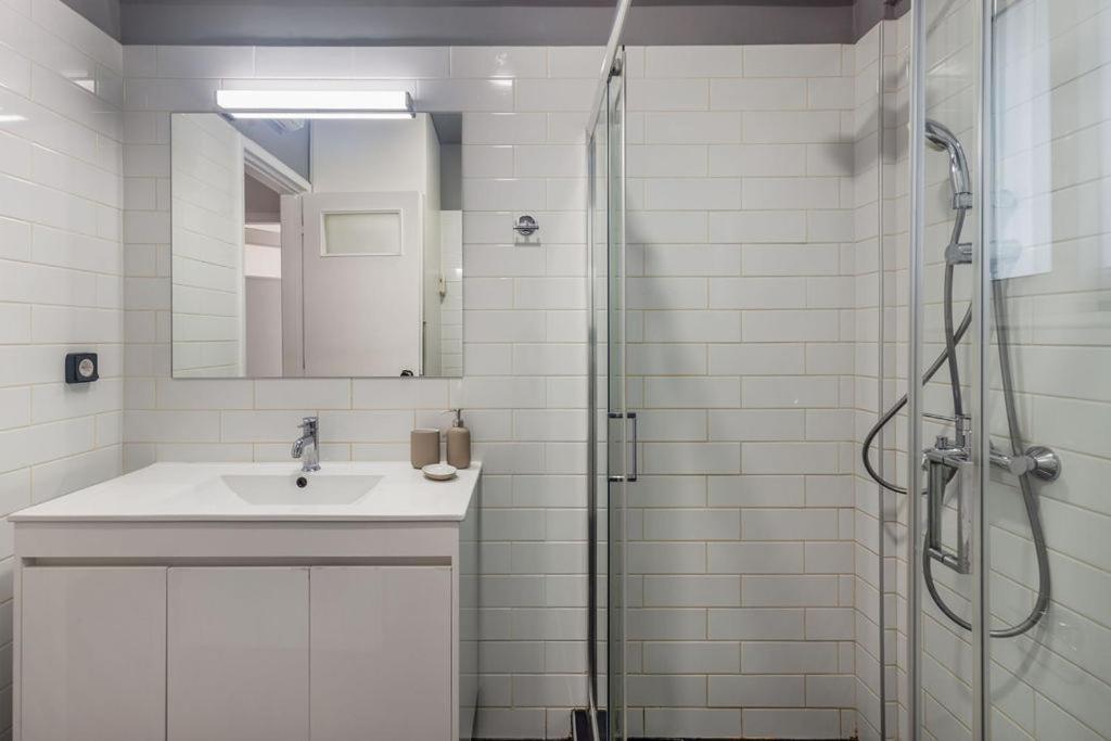 Onezerotwo By Zoia Living Lejlighedshotel Athen Eksteriør billede
